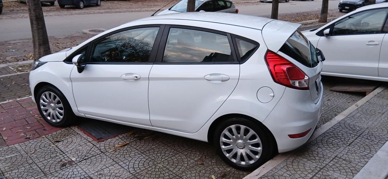 FORD FIESTA 1.5 TDCi 75CV 5 porte