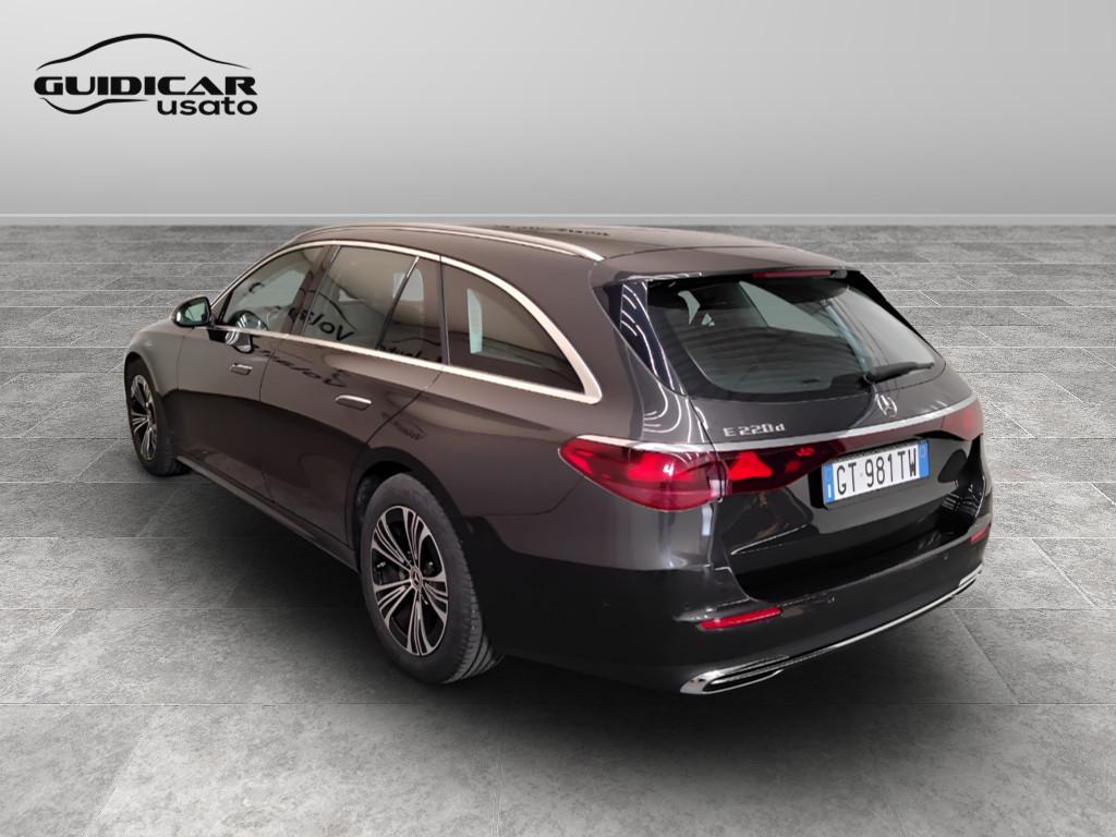Mercedes-Benz Classe E - S214 SW - E SW 220 d Advanced auto