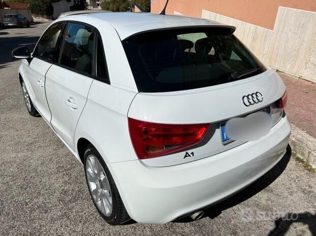 Audi A1 SPB 1.6 TDI Ambition ideale per neo patent