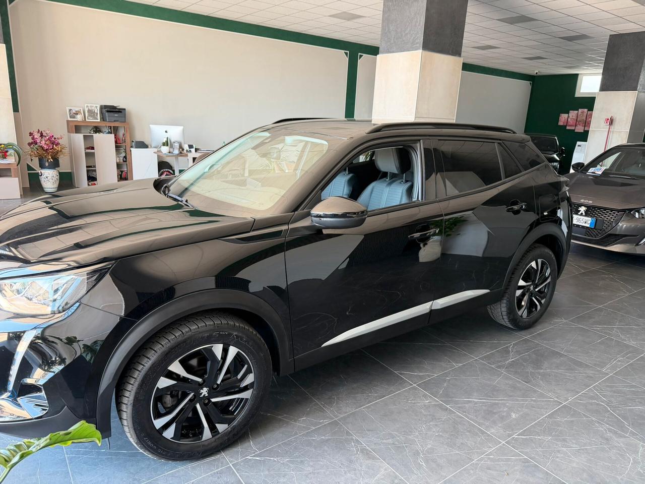 Peugeot 2008 BlueHDi 130 S&S EAT8 Allure Pack