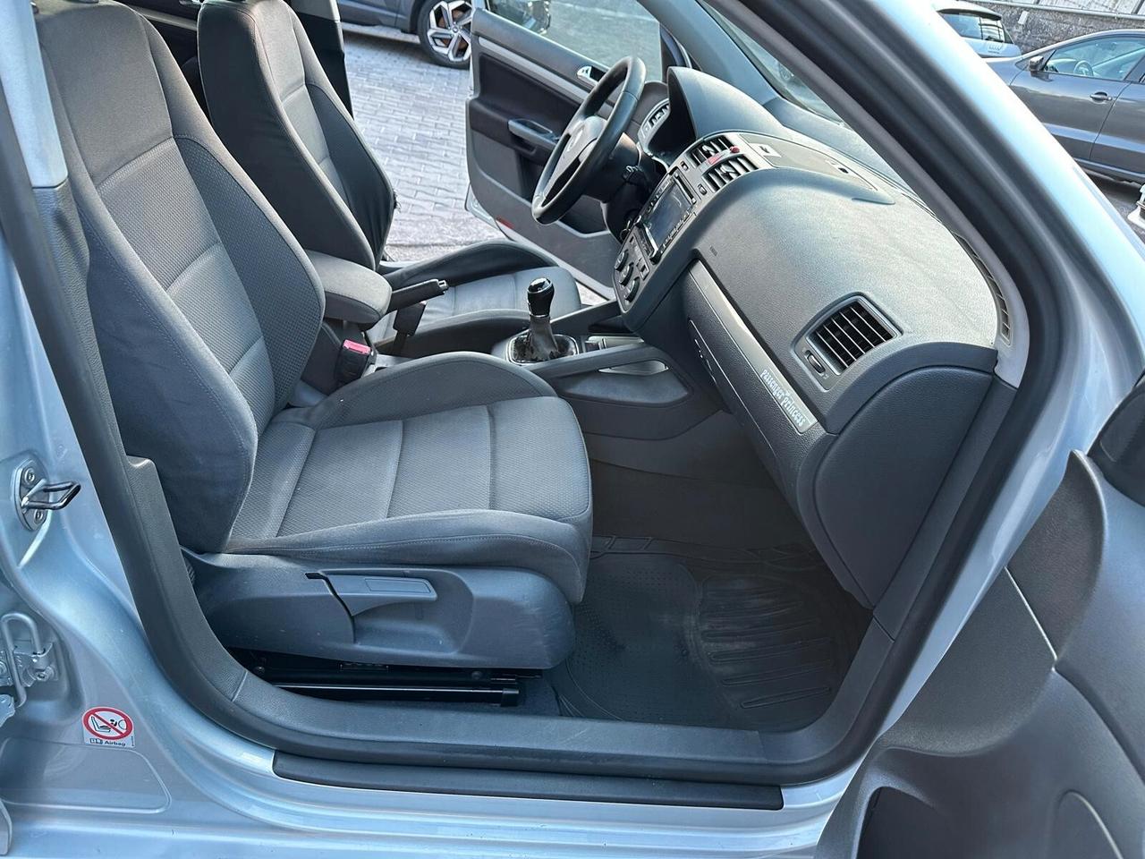Volkswagen Golf 2.0 16V TDI 5p. Sportline