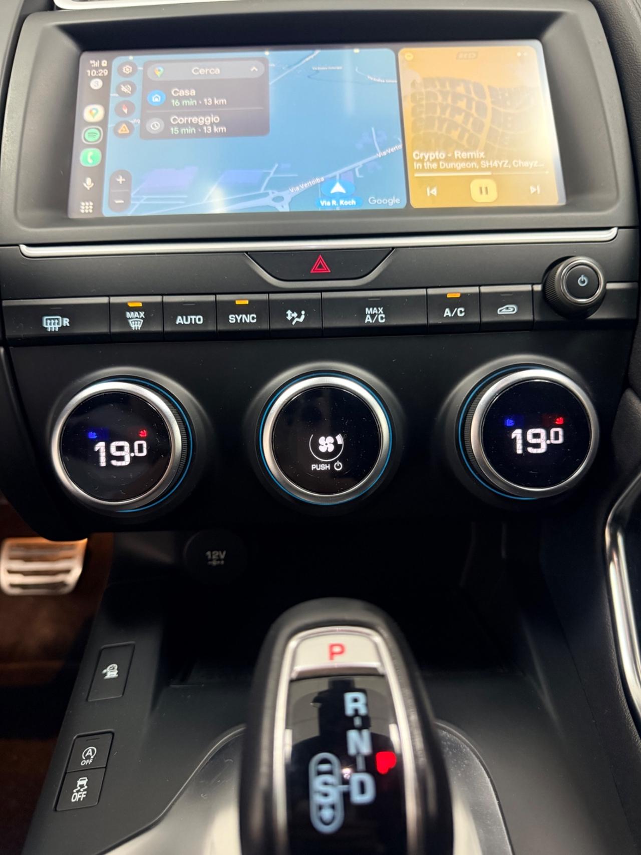 Jaguar E-Pace 2.0D 180 CV AWD aut. R-Dynamic HSE 05/2020 Euro 6B