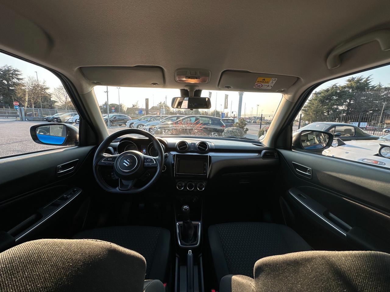 Suzuki Swift 1.2 Hybrid Top