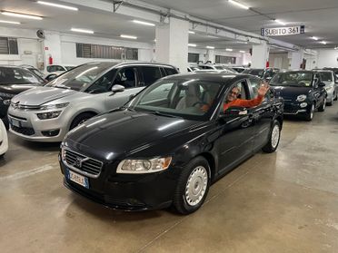 Volvo S40 1.6 solamente 50mila km