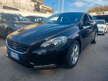 Volvo V40 D2 1.6 Momentum 2015 UNICO PROPRIETARIO