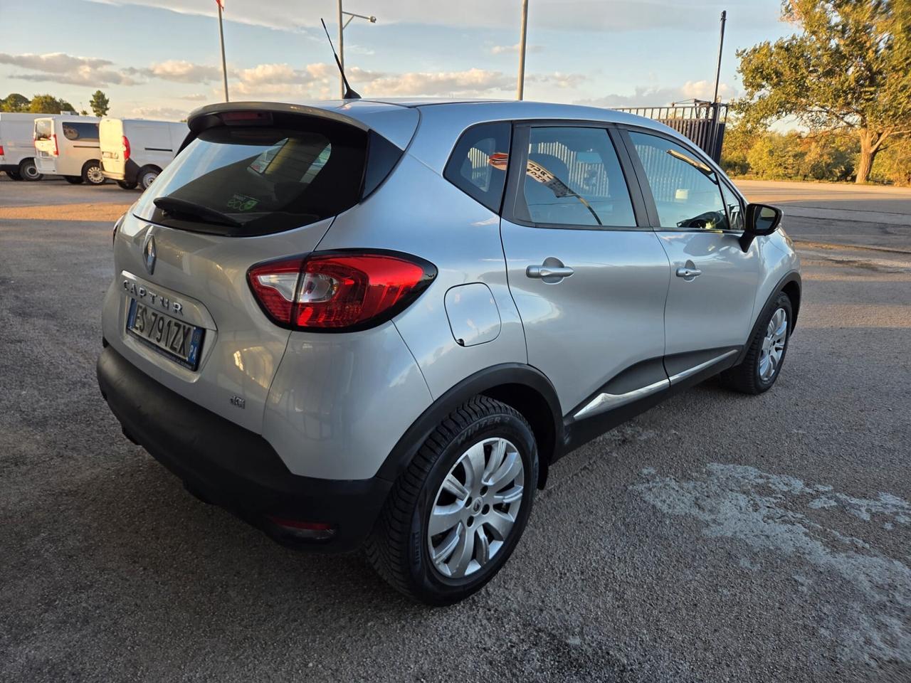Renault Captur 1.5 dCi 8V 90 CV Start&Stop Energy R-Link