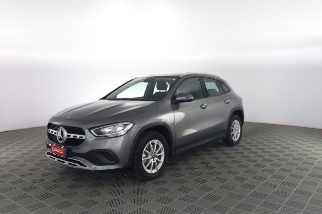 MERCEDES-BENZ CLA sse GLA GLA 200 d Automatic BUSINESS