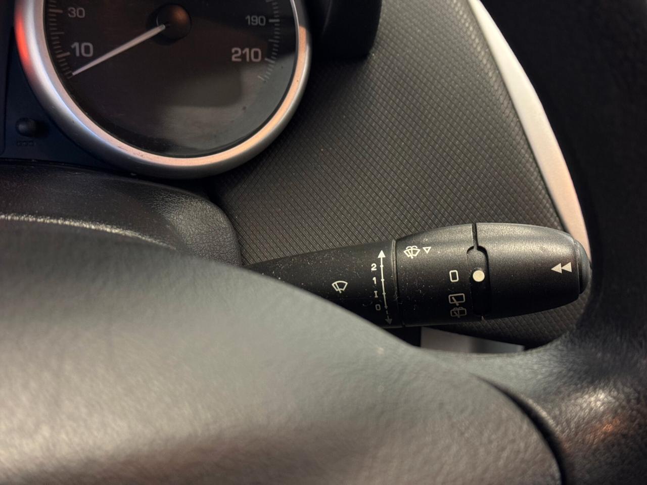 PEUGEOT 207 Plus 1.4cc 75CV 5p. BENZINA/GPL NEOPATENTATI