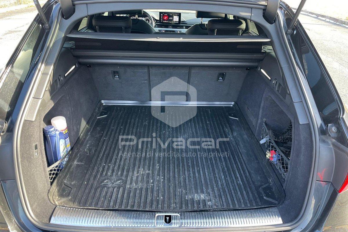 AUDI A4 Avant 35 TFSI S tronic S line edition