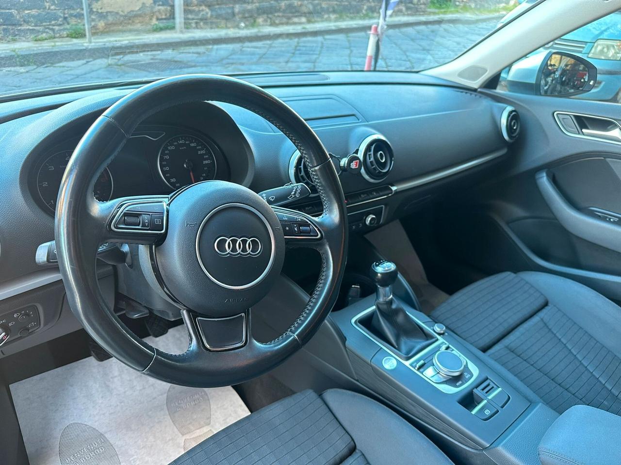 Audi A3 SPB 2.0 TDI 150 CV clean diesel Ambition