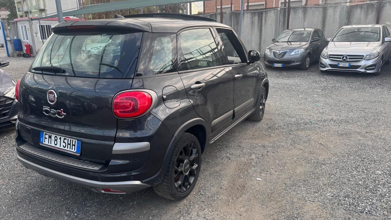 Fiat 500L 1.6 Multijet 120 CV Cross TETTO APRIBILE