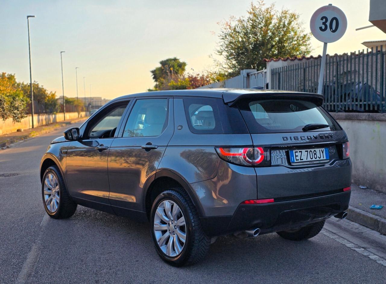 DISCOVERY SPORT HSE LUXURY 190CV DA VETRINA