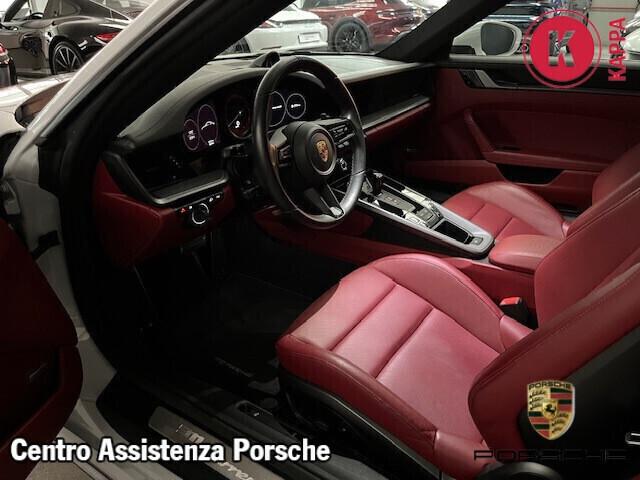 Porsche 911 Carrera 992 4S