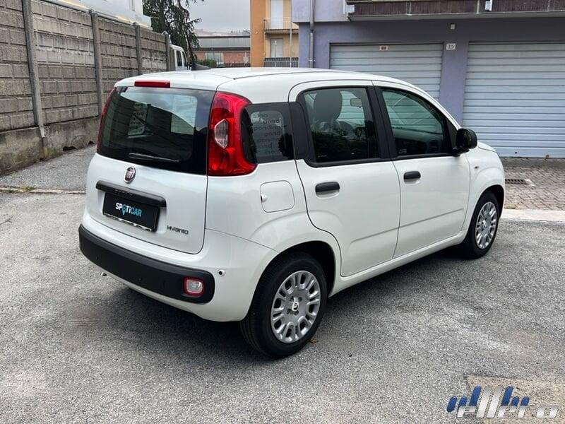 FIAT Pandina 1.0 65cv Hybrid ICON