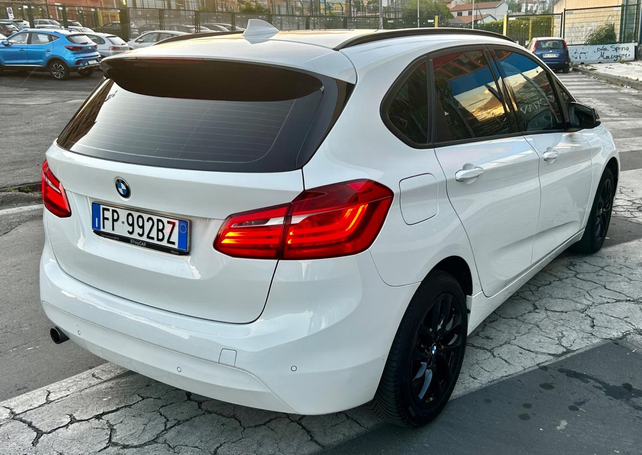 Bmw 2er Active Tourer 218d Luxury sport