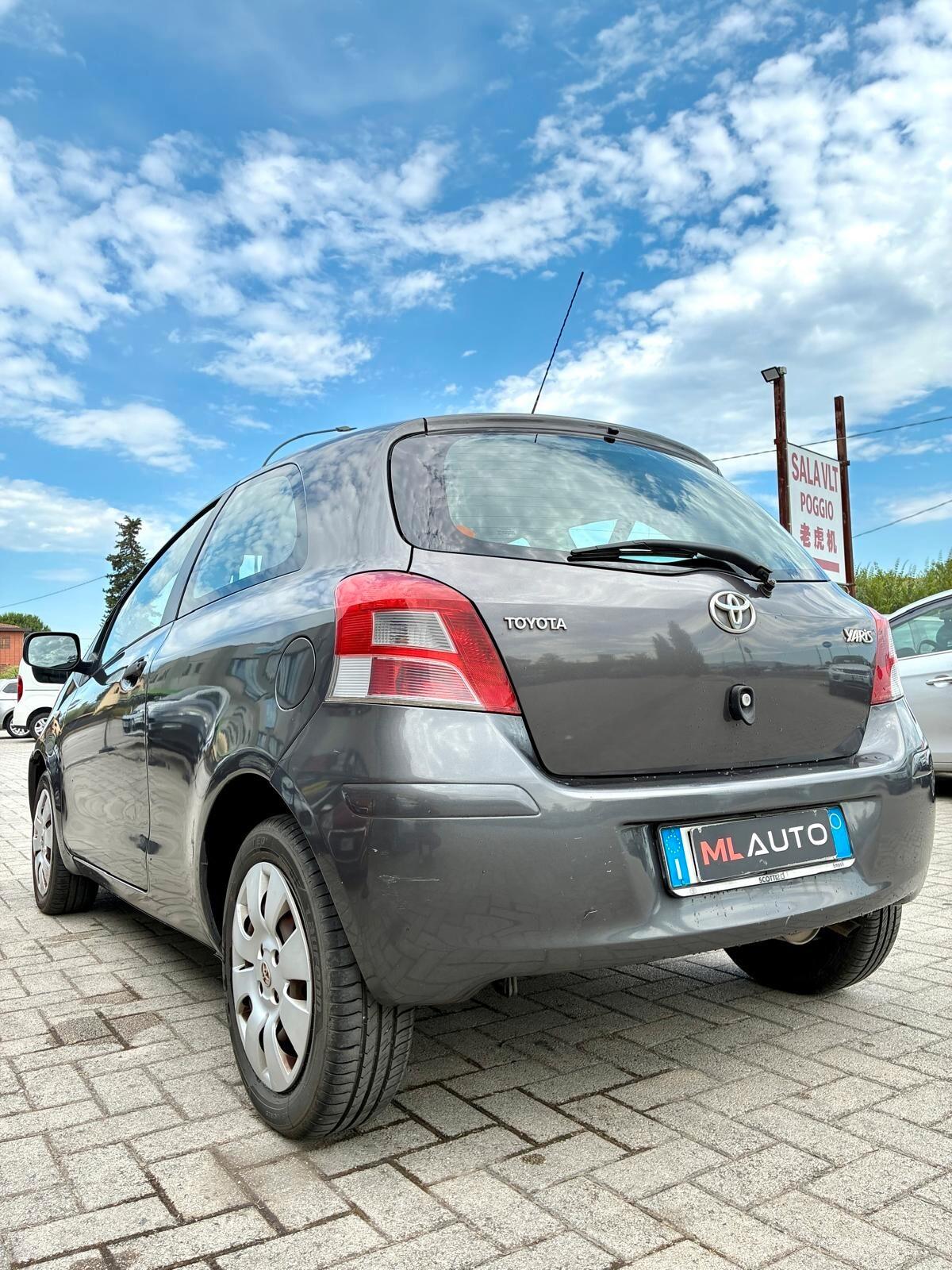 Toyota Yaris 1.0 3 porte Now - OK NEOPATENTATO