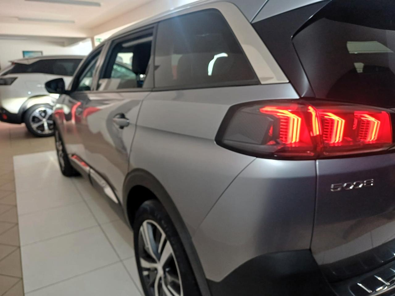 Peugeot 5008 BlueHDi Allure Pack 130 CV