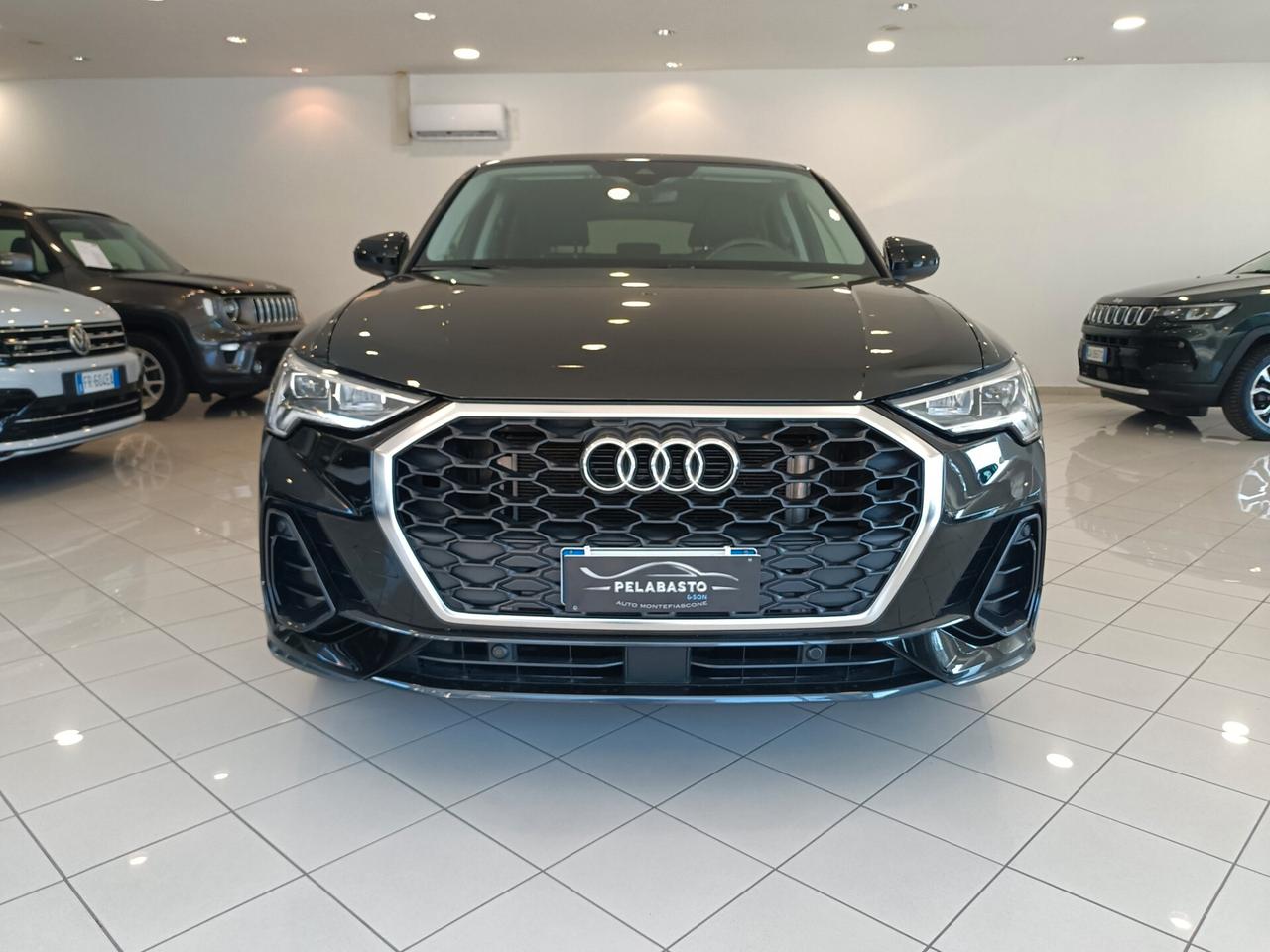 Audi Q3 SPB 45 TFSI e S tronic Business Plus