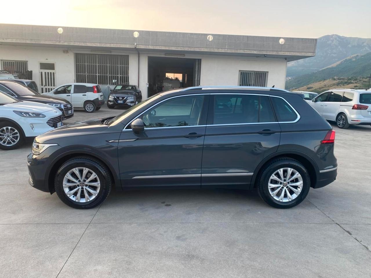 Volkswagen Tiguan 2.0 TDI 150 CV DSG Life 2021