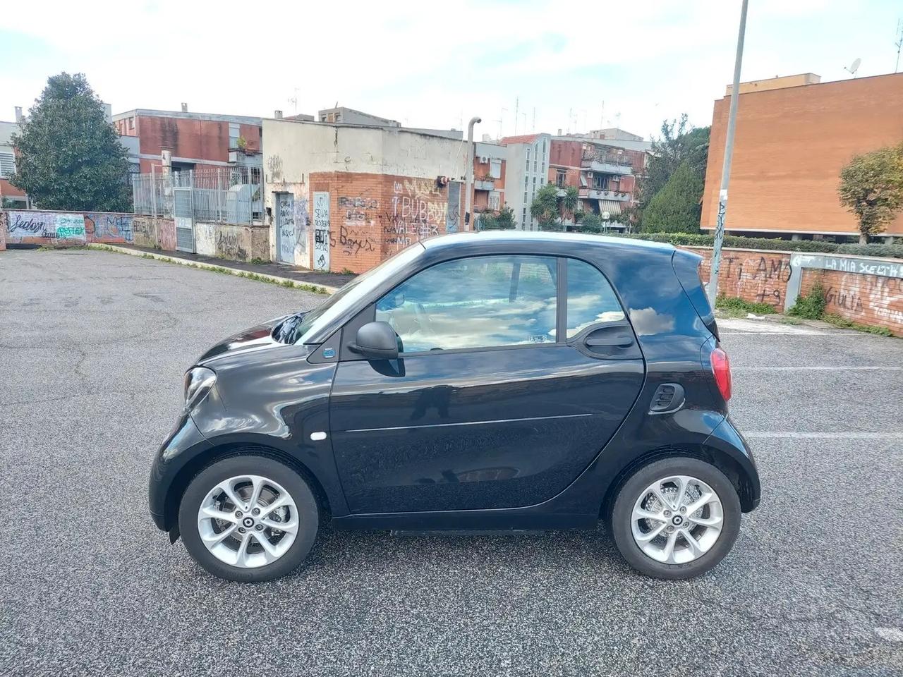 Smart ForTwo EQ Passion *Doppio cavo ricarica*