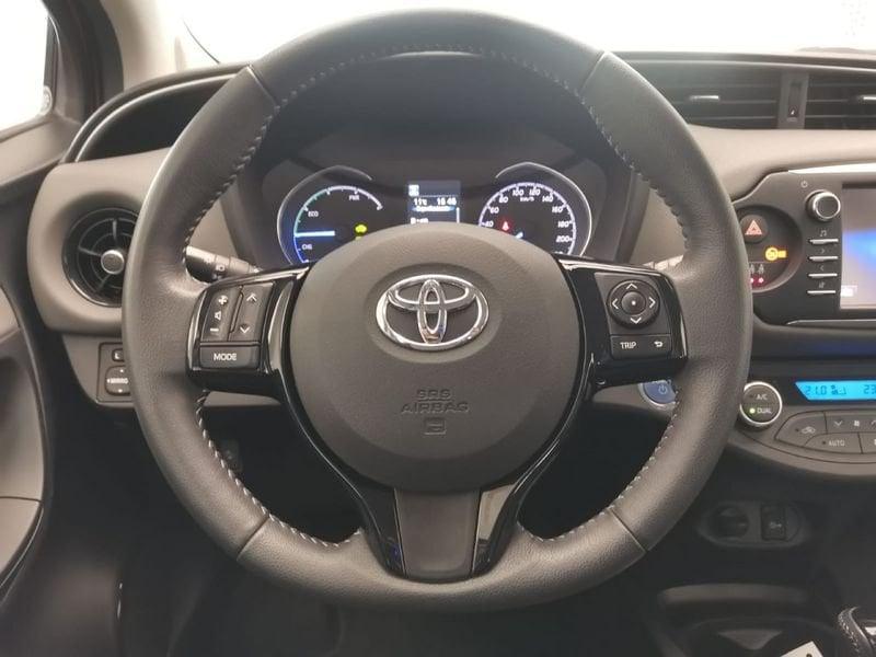 Toyota Yaris 3ª SERIE TOYOTA 1.5 Hybrid 5 porte Active