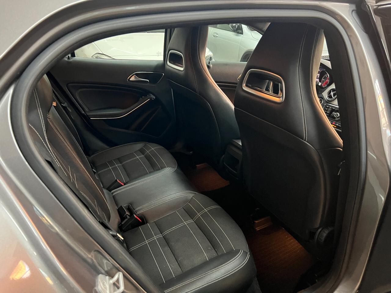 Mercedes-benz GLA 200 CDI Automatic Premium