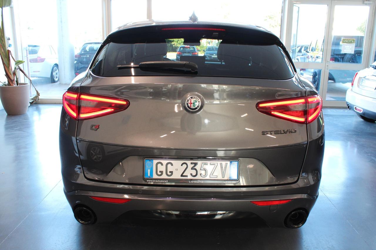 Alfa Romeo Stelvio 2.2 Turbodiesel 210 CV AT8 Q4 Veloce