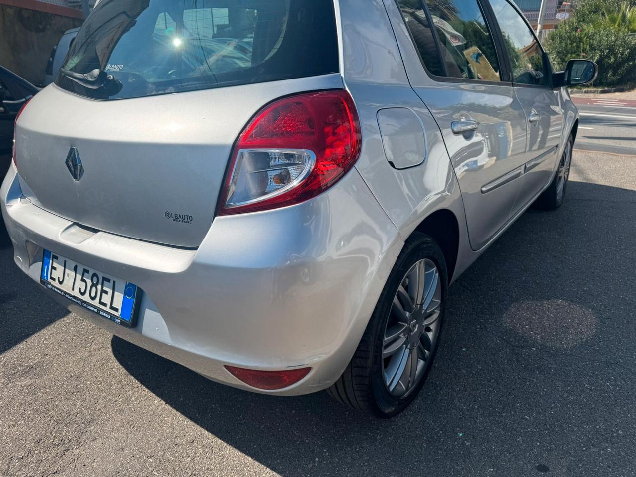 Renault Clio 1.5 DCI 75CV 5P 20TH DYNAMICQUE