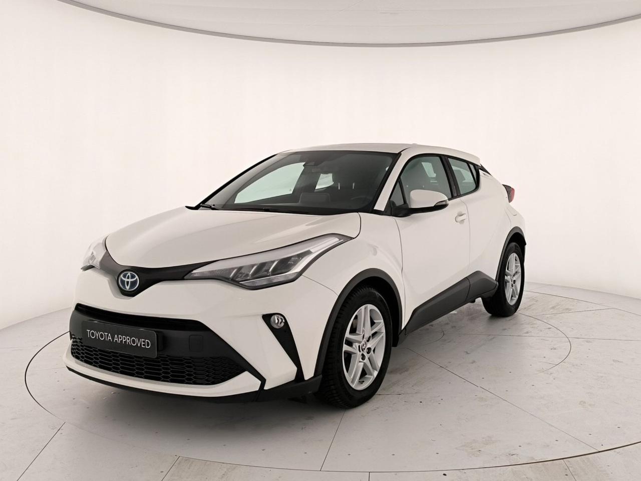 Toyota C-HR 1.8 hev active fwd e-cvt