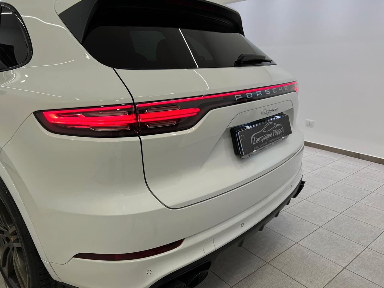 Porsche Cayenne 3.0 V6 340CV BENZINA TETTO - 2022