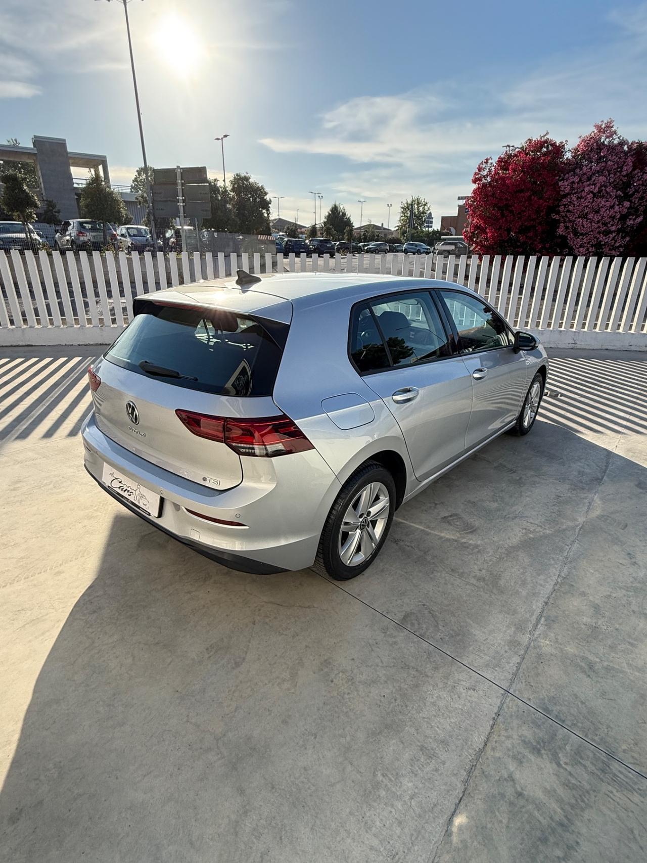 Volkswagen Golf 1.0 eTSI EVO DSG Life