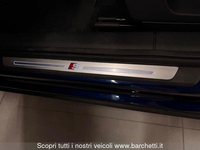 Audi Q2 35 2.0 tdi Identity Black s-tronic