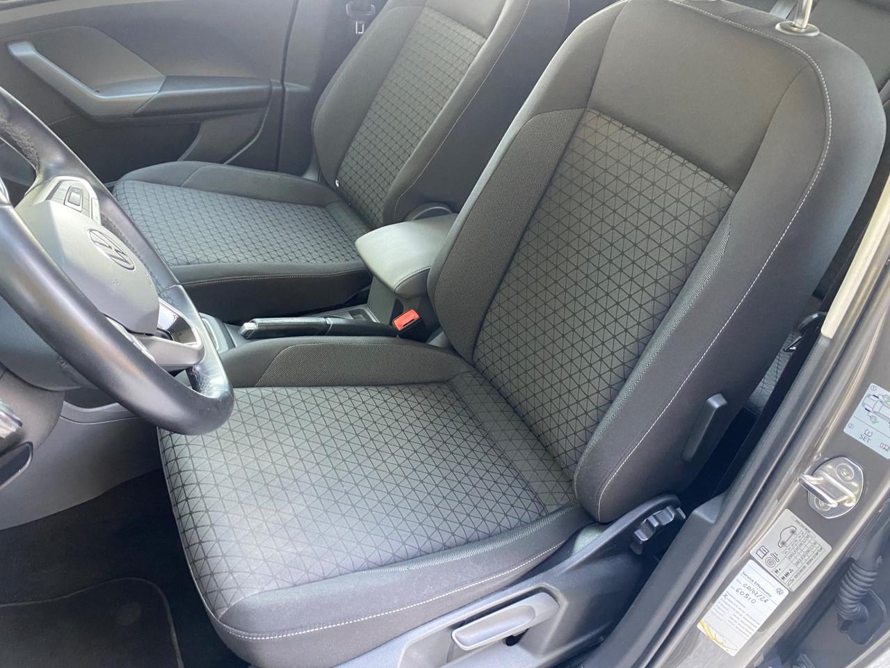 Volkswagen T-Cross 1.0 TSI 110 CV DSG Style NEOPATENTATI!!!