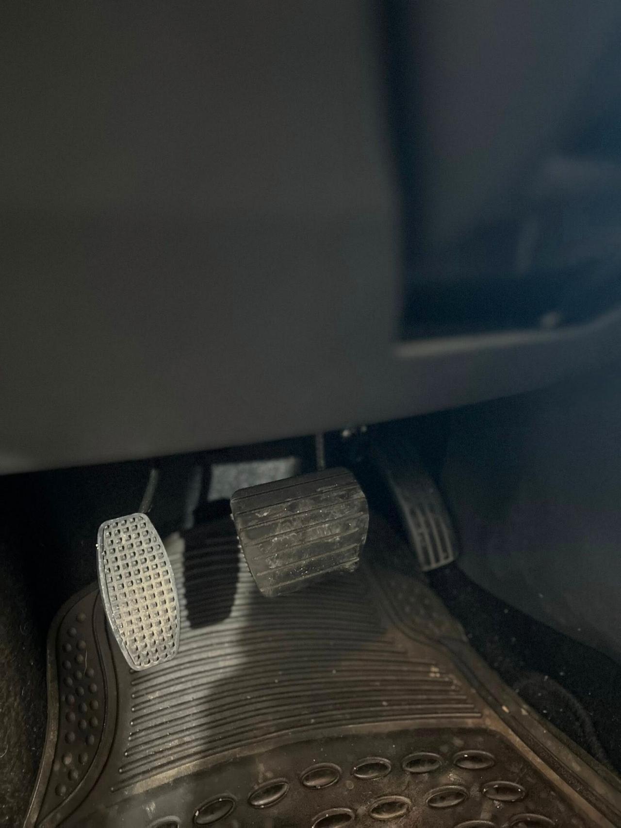 Renault Clio 1.2 SW AUTOMATICA-ANCHE DISABILI-2011