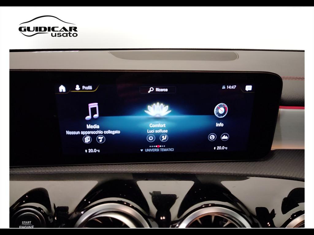 Mercedes-Benz CLA Coupe - C118 - CLA Coupe 200 d Premium auto