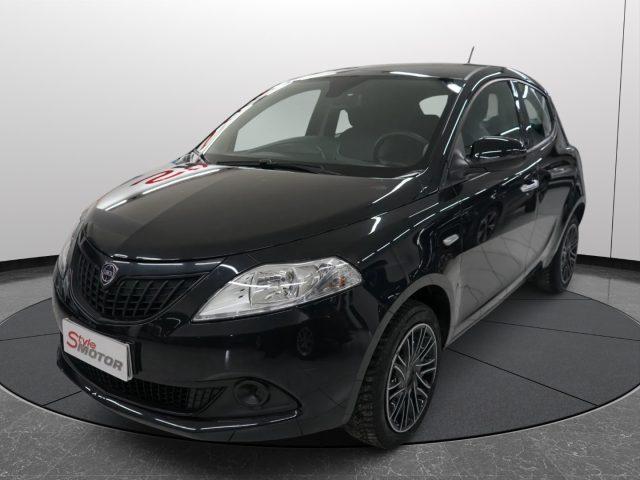 LANCIA Ypsilon 1.0 FireFly 5 porte S&S Hybrid Silver Plus