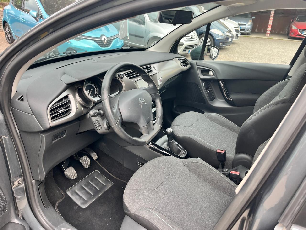 Citroen C3 PureTech 68 Attraction