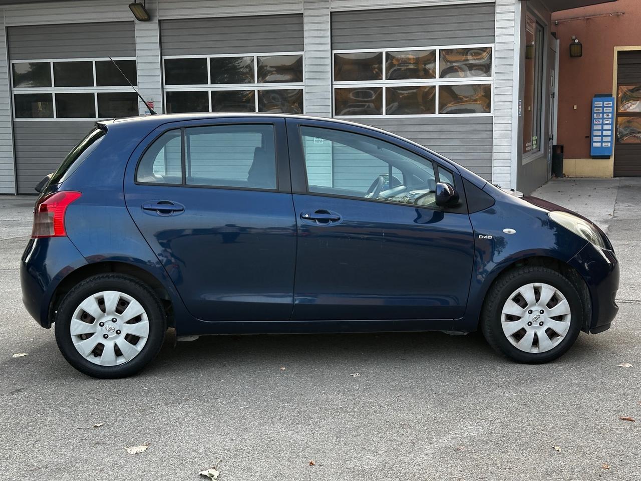 Toyota Yaris 1.4 D-4D 5 porte Sol