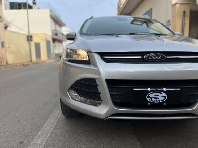 FORD Kuga 2.0TDCI 120CV Titanium