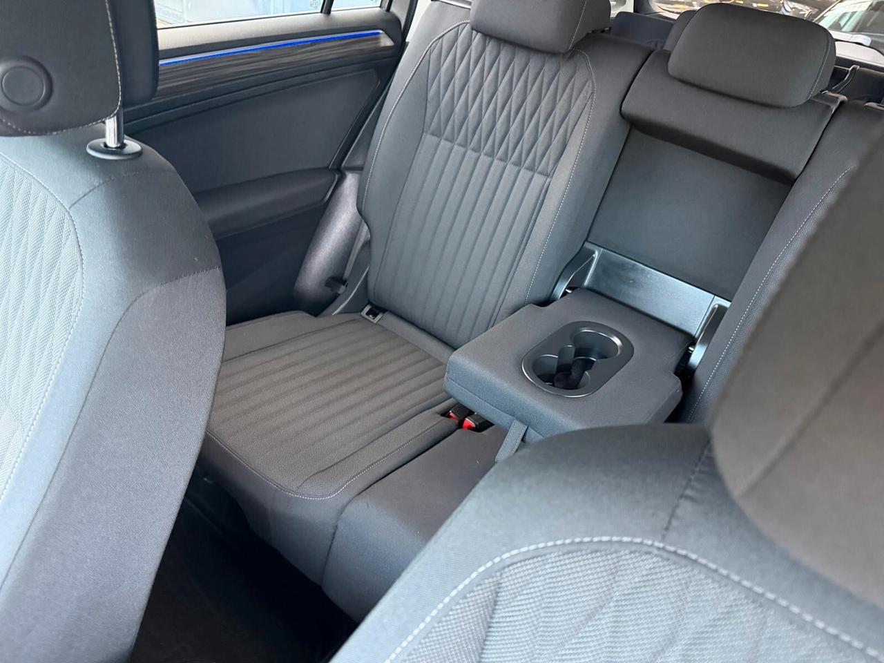 Volkswagen Tiguan Allspace 2.0 TDI SCR DSG 4MOTION Life 7 posti