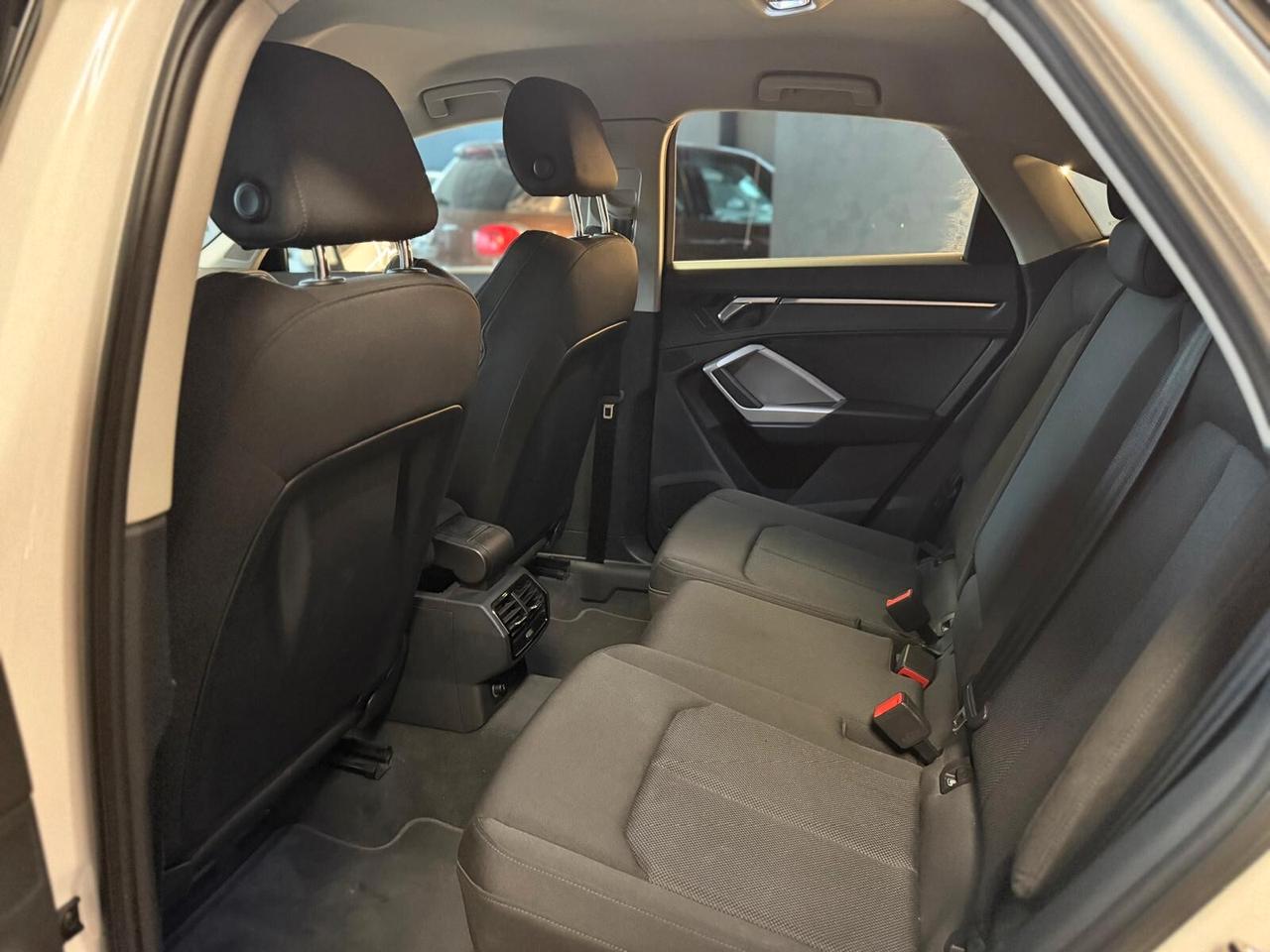 Audi Q3 SPB 40 TDI quattro S tronic line edition