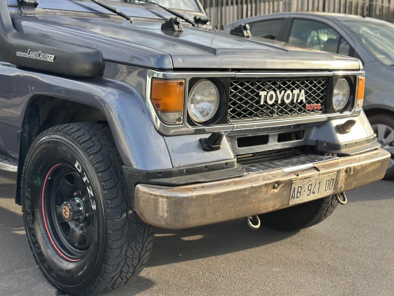 Toyota Land Cruiser II 2.5 turbodiesel Hard-top BJ73