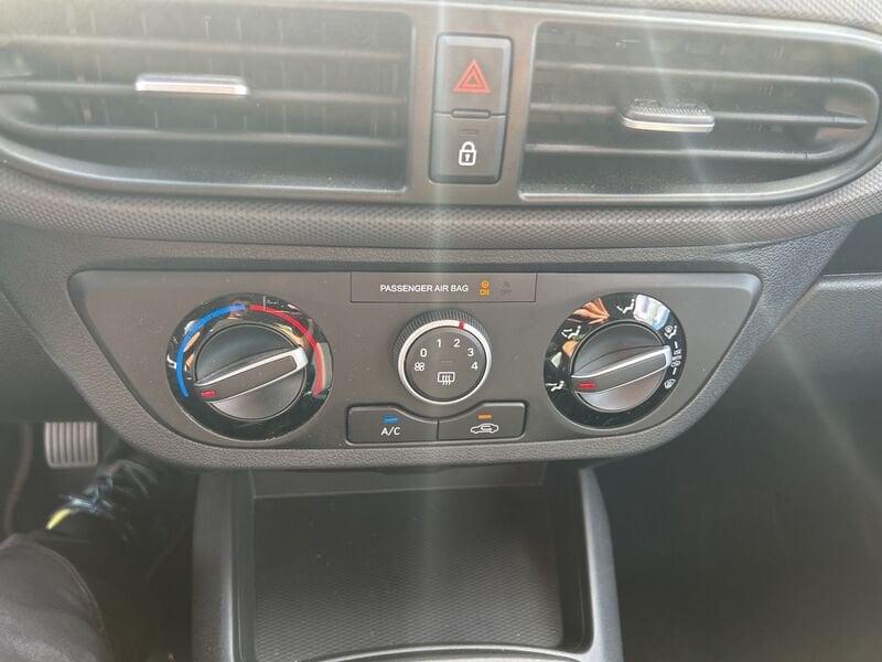 Hyundai i10 NUOVA PE MY25 5P 1.0 MT CONNECTLINE