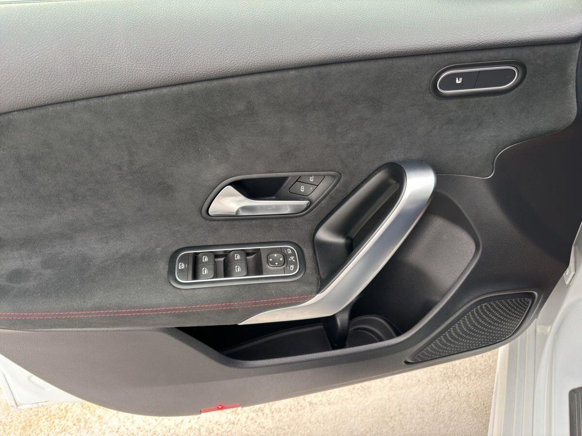 Mercedes-benz A 200 d Automatic AGM, TETTO, FULL!