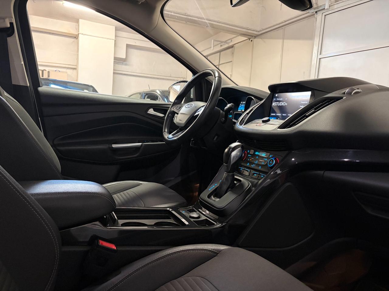 Ford Kuga 1.5 TDCI 120 CV S&S 2WD Powershift Edition
