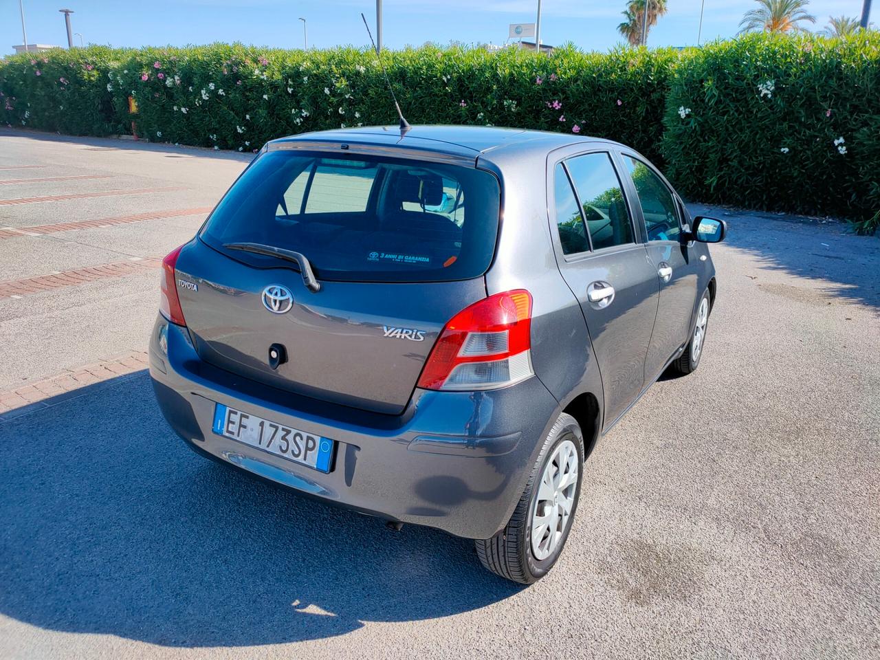 Toyota Yaris 1.4 D-4D DPF 5 porte Sol