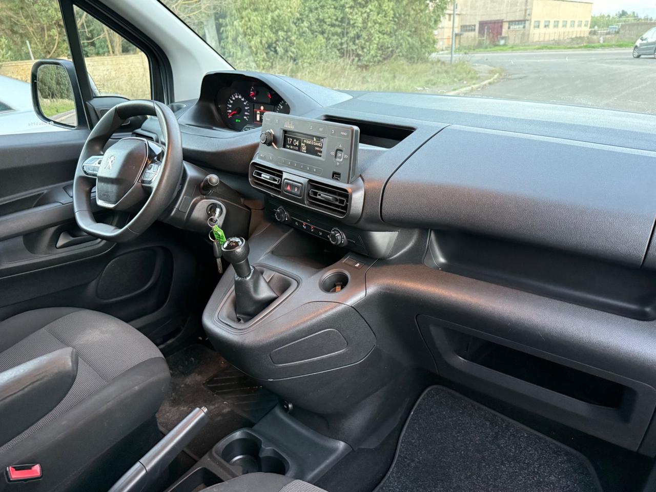 Peugeot Partner BlueHDi 100 S&S PC Furgone Pro