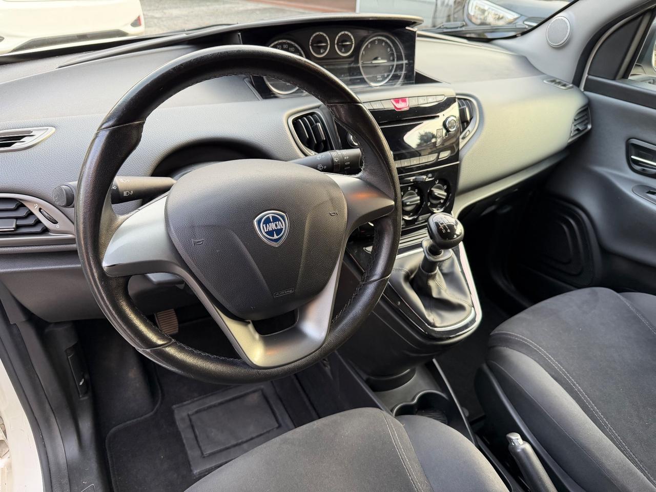 Lancia Ypsilon 1.2 benzina