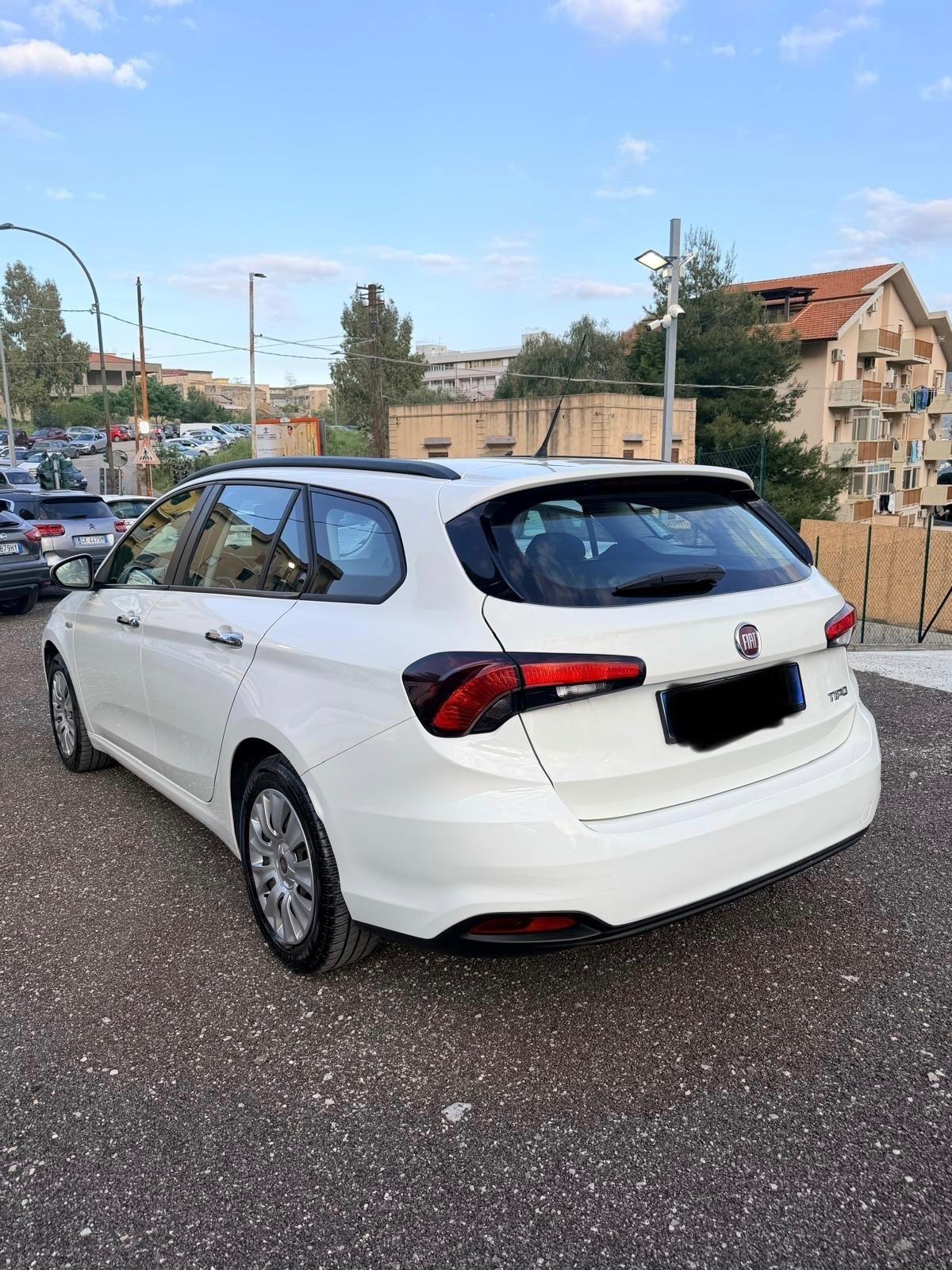Fiat Tipo 1.3 Mjt S&S 5 porte Lounge