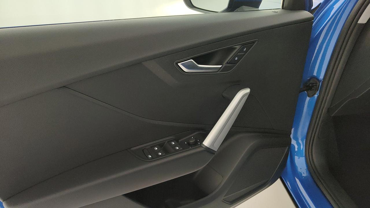 AUDI Q2 1.4 tfsi Sport s-tronic